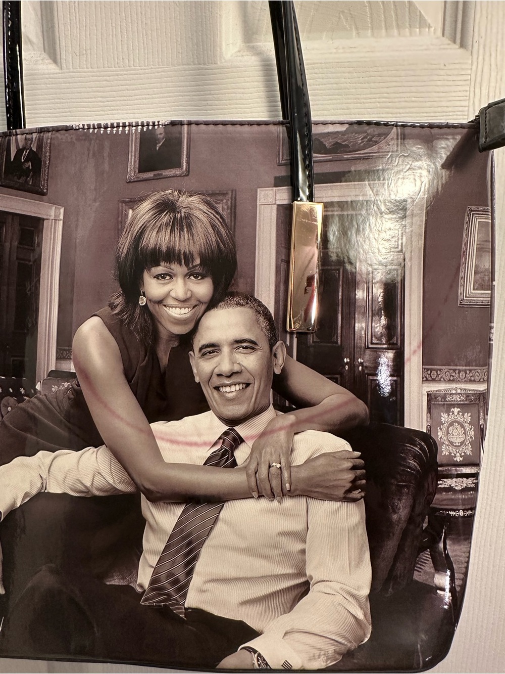 Obamas Photo-Print Tote Bag with Patent Handles - Picture 3 of 12
